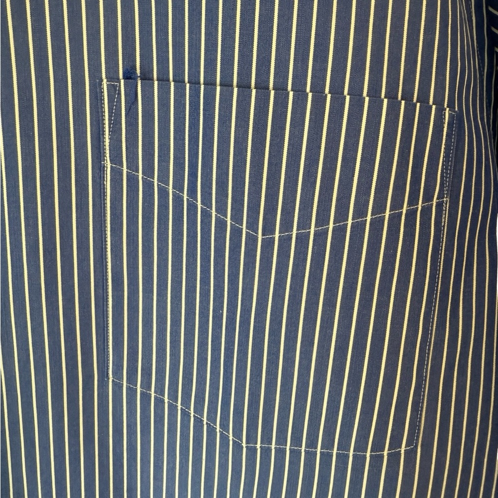 J. Crew 100% Cotton Blue Striped Men's Button Down Shirt Size M - Picture 5 of 7